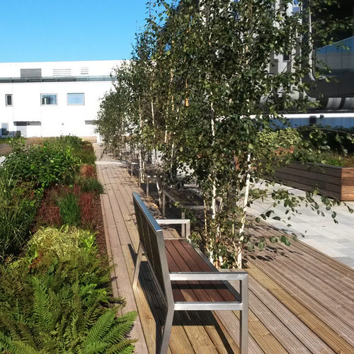 Banc public contemporain - UTIL - Factory Street Furniture - en bois / en inox / avec dossier