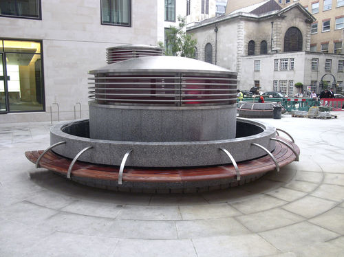Banc public contemporain - GRACECHURCH STREET, LONDON - Factory Street Furniture - en bois / en inox / mural