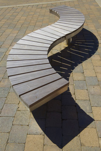 Banc public contemporain - CHRONOS - Factory Street Furniture - en bois / en inox / modulaire