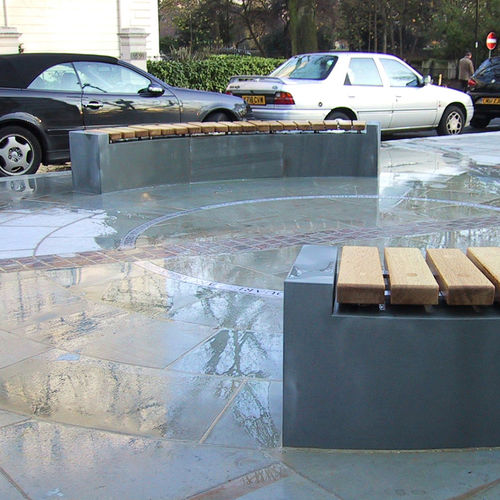 Banc public contemporain - LANCASTER GATE, LONDON - Factory Street Furniture - en chêne / en granite / écolabel FSC