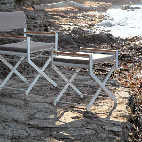 Table d'appoint contemporaine - OSKAR - SIFAS - en teck / en verre / en polyester