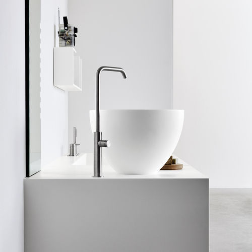 Vasque à poser - Rexa Design - en résine / sur mesure / ronde