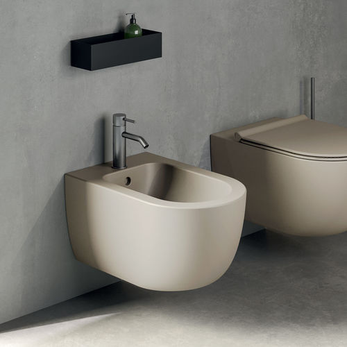 WC suspendu - BOL - Rexa Design - en céramique / résidentiel / ovale