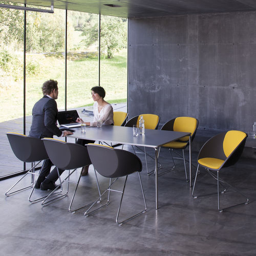 Chaise visiteur contemporaine - POPCORN - FORAFORM AS - d'intérieur / en tissu / en cuir