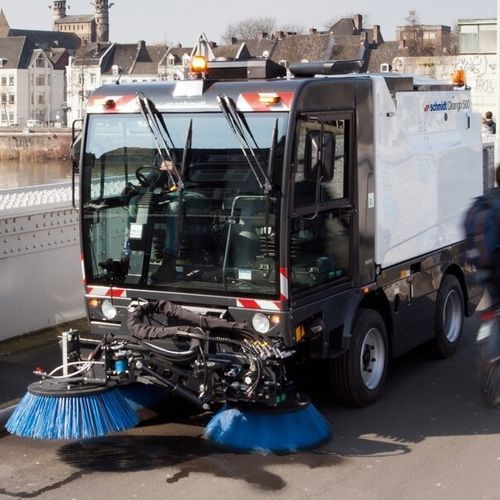Balayeuse montée sur camion - CLEANGO 500 - Aebi Schmidt - aspirante / de voirie / de déchets
