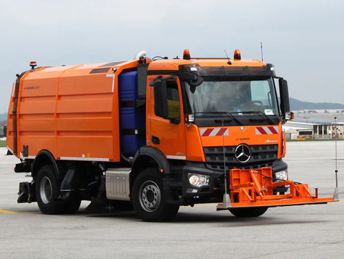 Balayeuse montée sur camion - AS 990 - Aebi Schmidt - aspirante / de voirie / de poussières