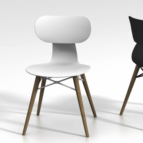 Chaise contemporaine - YUGO-S WOX   - PAPATYA - d'extérieur / d'intérieur / en hêtre