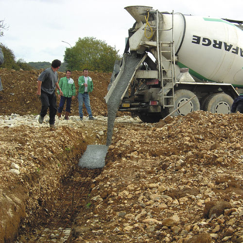 Béton pour fondation - AGILIA® SUPERFICIELLES - Lafarge concrete - de sécurité / étanche / autoplaçant