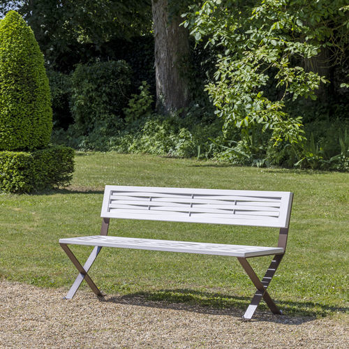 Banc de jardin contemporain - TRECCIA - Concept Urbain - en acier galvanisé / en acier peint / avec dossier