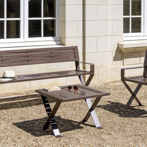 Table basse contemporaine - TRECCIA - Concept Urbain - en acier peint / avec piètement en acier peint / avec piètement en acier galvanisé