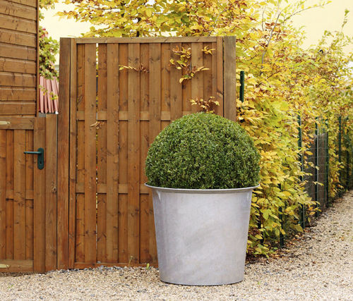 Jardinière en acier galvanisé - SARLAT - Concept Urbain - en polyéthylène / en tôle / en acier laqué