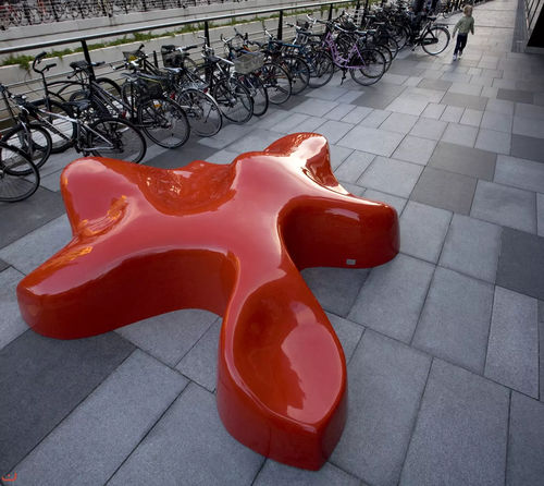 Banc public contemporain - STARFISH - Concept Urbain - en fibre de verre / sans dossier / sans accoudoirs