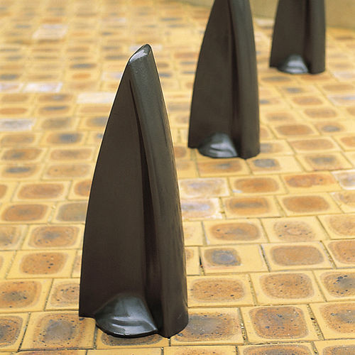 Borne anti-stationnement - DELTA T68 - Concept Urbain - amovible / en fonte / pour espace public
