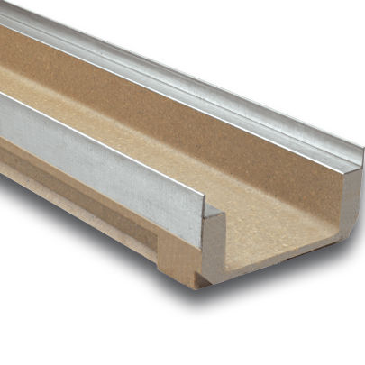 Caniveau pour parking - M150K - ULMA - ARCHITECTURAL SOLUTIONS - à grille / à fente / en béton de résine