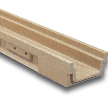 Caniveau pour terrain de sport - M100V - ULMA - ARCHITECTURAL SOLUTIONS - à grille / à fente / en béton de résine