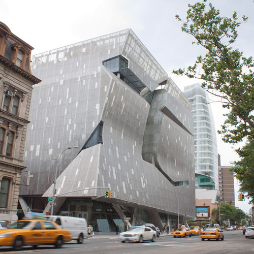 Bardage en panneaux - COOPER UNION - A. Zahner - en acier inoxydable / vertical / texturé