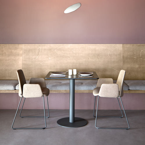 Table contemporaine - FLAT - INCLASS - en chêne / en MDF laqué / en HPL