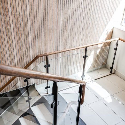 Panneau acoustique pour plafond - LAMELLOW+ LINEAR - Gustafs Scandinavia AB - pour mur / en placage de bois / en feutre