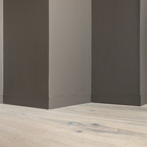 Plinthe multicolore - ARGENTA INVISIPLINT - ARLU - en bois / en aluminium / lumineuse