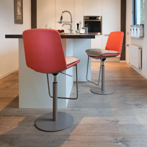Tabouret de bar contemporain - LHASA - KFF - en cuir / avec piètement en métal / avec repose-pieds