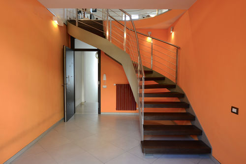 Escalier hélicoïdal - PROGETTO SPECIALE PLANA - TECNOSCALE - à marches en bois / structure en métal / résidentiel