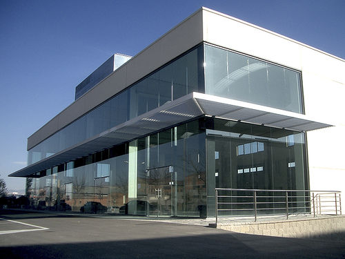 Brise-soleil en aluminium - DUCOSUN 100 C SUPERPOSÉ  - Duco - pour façade