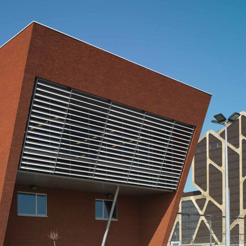 Brise-soleil en aluminium - DUCOSUN 100D - Duco - pour façade / vertical
