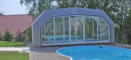 Abri de piscine haut - Pool Cover - télescopique / avec actionnement manuel