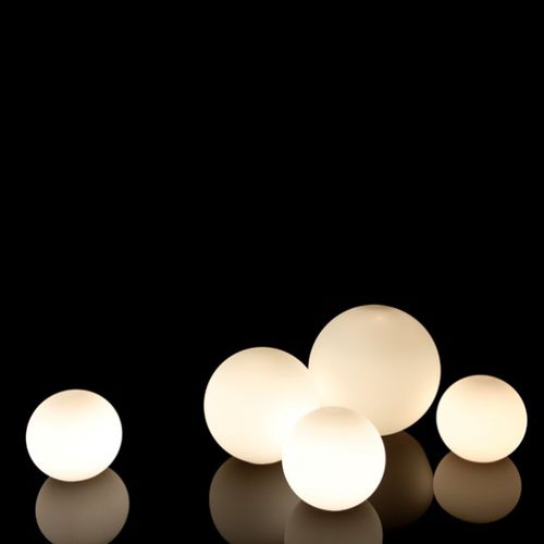 Lampe de sol - GLOBO - VISO Lighting - en métal / en polycarbonate / contemporaine