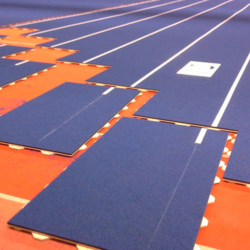 Revêtement de sol en caoutchouc recyclé - REGUPOL sporttrack AG - REGUPOL Germany GmbH & Co. KG - en EPDM / en PU / pour intérieur