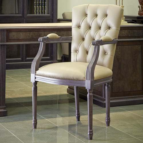 Chaise visiteur classique - ARTMOBLE - Ofifran - d'intérieur / en cuir / avec piètement en bois