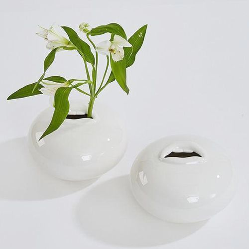 Vase design original - UTTER - THELERMONT HUPTON - en céramique / en faïence / fait main