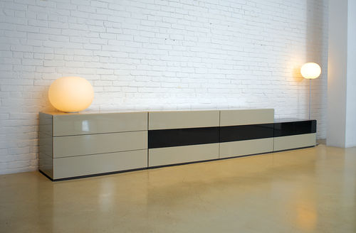 Commode contemporaine - BRIX - BENSEN - en bois laqué / modulable / 3 tiroirs