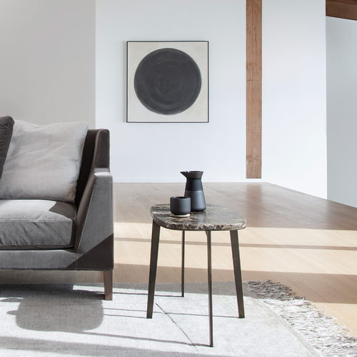 Table d'appoint contemporaine - SID - BENSEN - en marbre / avec piètement en métal / ronde