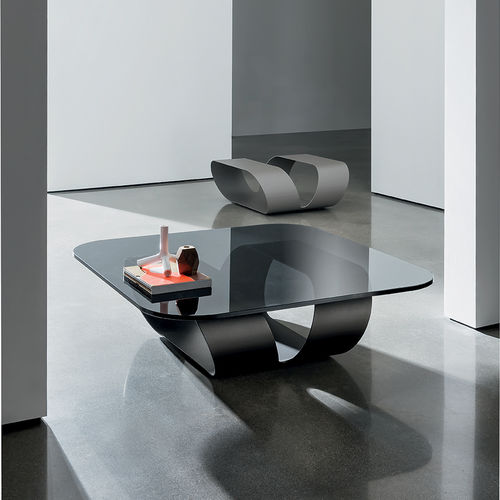 Table basse contemporaine - RING - Sovet Italia - en verre fumé / en verre laqué / avec piètement en métal laqué