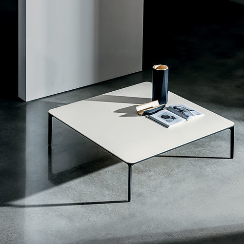 Table basse contemporaine - SLIM - Sovet Italia - en verre laqué / en verre dépoli / en chêne