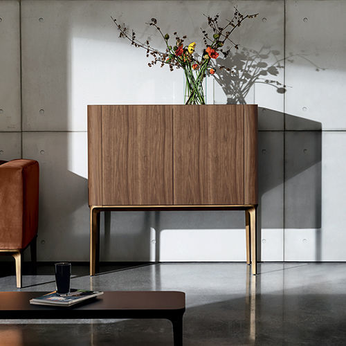 Buffet sur pieds hauts - MADIAS SLIM 2 - Sovet Italia - contemporain / en chêne / en noyer