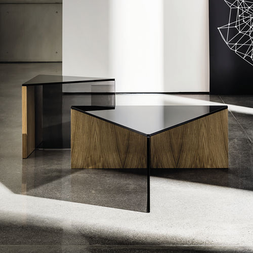 Table basse contemporaine - REGOLO - Sovet Italia - en verre laqué / en chêne / en noyer