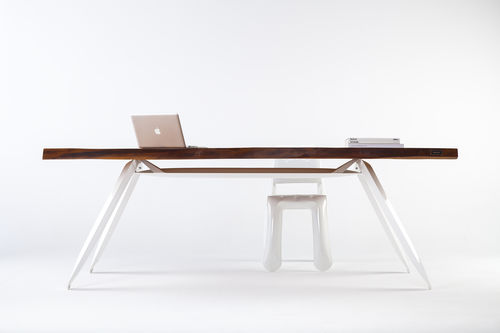 Table contemporaine - KAURI - ZIETA - en acier / avec piètement en acier / rectangulaire