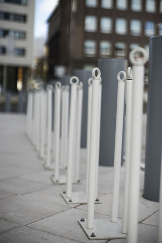 Range-vélo au sol - Grazz Bike Rack - Keha3  - sécurisé / design original / pour aire de jeux
