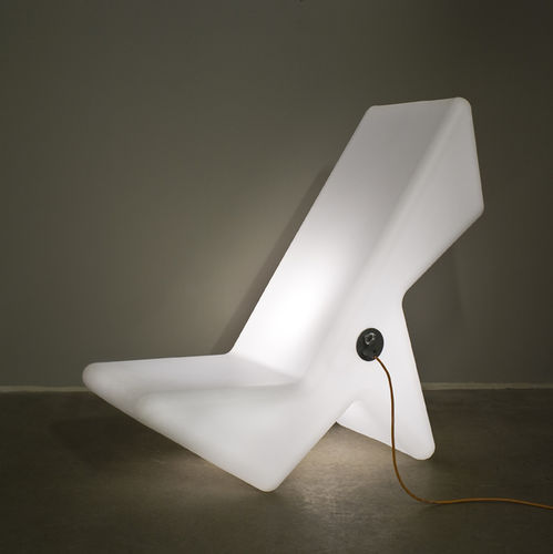 Chaise contemporaine - Peatakana Chair Light - Keha3  - d'extérieur / d'intérieur / en plastique