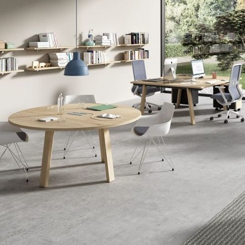 Table contemporaine - FARM - Bralco - en bois / avec piètement en bois / rectangulaire