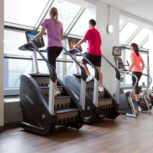 Stepper professionnel - PowerMill - Life Fitness