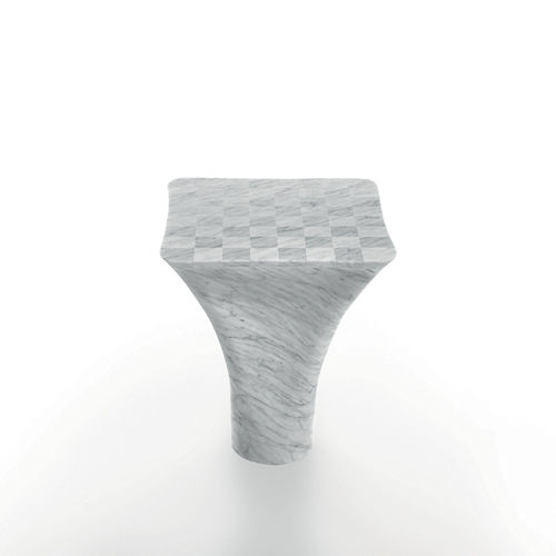 Table d'échecs contemporaine - MATE - Marsotto - résidentielle / par Ross Lovegrove
