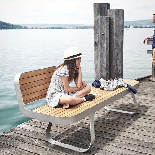 Banc public contemporain - EPURE - TF URBAN - en acier inoxydable / en chêne / avec dossier