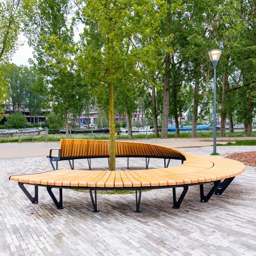 Banc public contemporain - ZITT - TF URBAN - en acier / en inox / en robinier