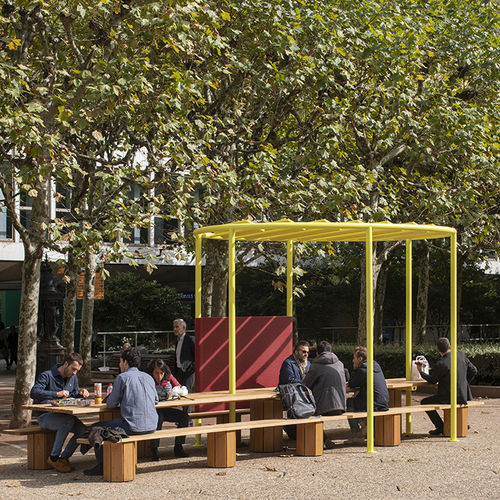 Table de pique-nique contemporaine - LE BANQUET - TF URBAN - en acier / en bois / avec piètement en acier
