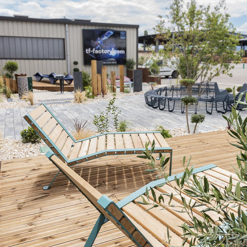 Bain de soleil contemporain - FOREZIEN - TF URBAN - en bois / en acier / d'intérieur