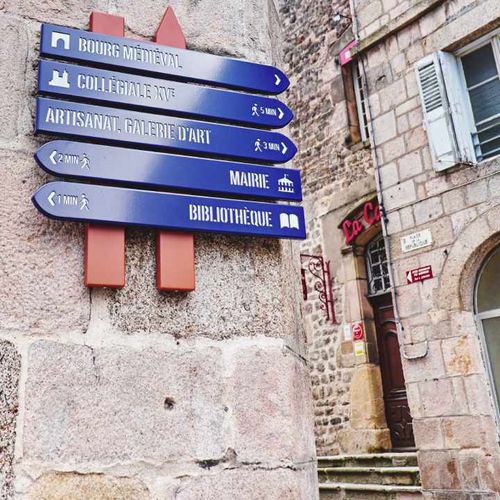 Panneau d'information pour espace public - OLD TOWN - TF URBAN