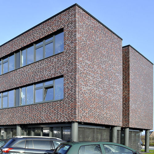 Brique pour façade - BRISTOL - Röben - pleine / isolante / à relief